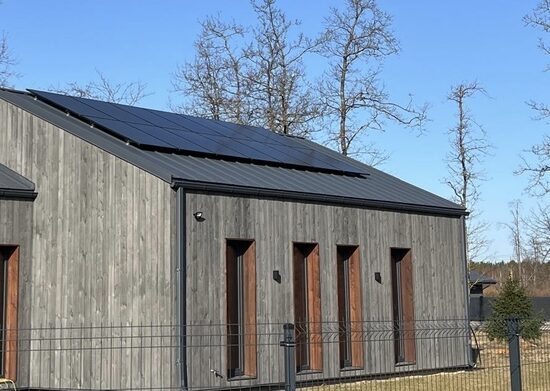 Solis 10kW + Aiko 460W + Pylontech 10.2kWh akumulatori
